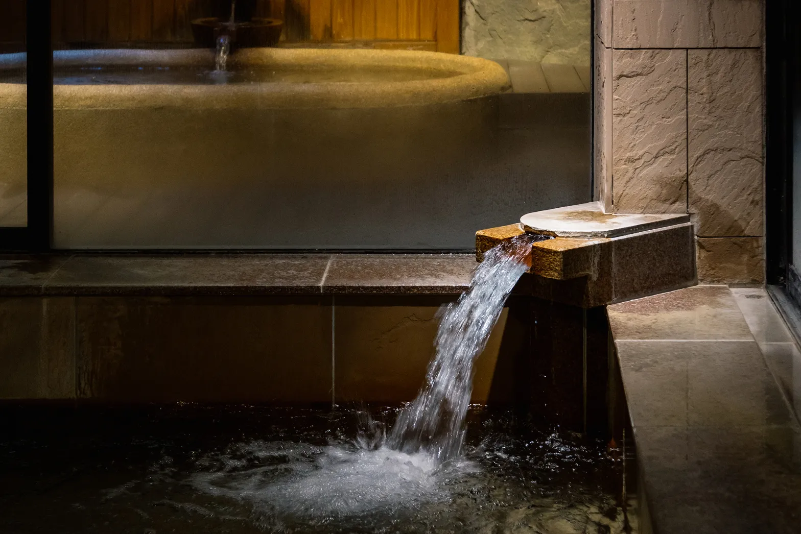 photo du bain thermal intérieur